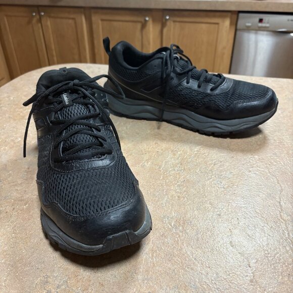 Columbia Mens Plateau Hiking Shoes \Black & Grey Waterproof Outdoor Sneakers 12 - Picture 2 of 14